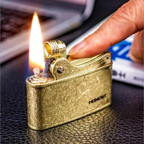 فندک هانست طرح وارافلیم بنزینی برنجی